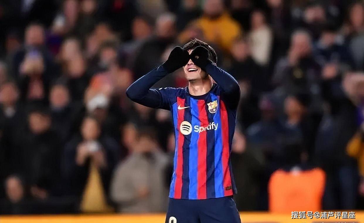 球奖的距离, 他凭借帮助