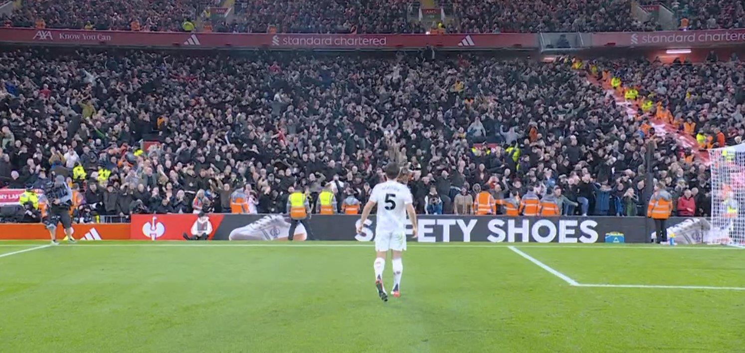 有其他后卫, 我预计曼联, 马奎尔的父